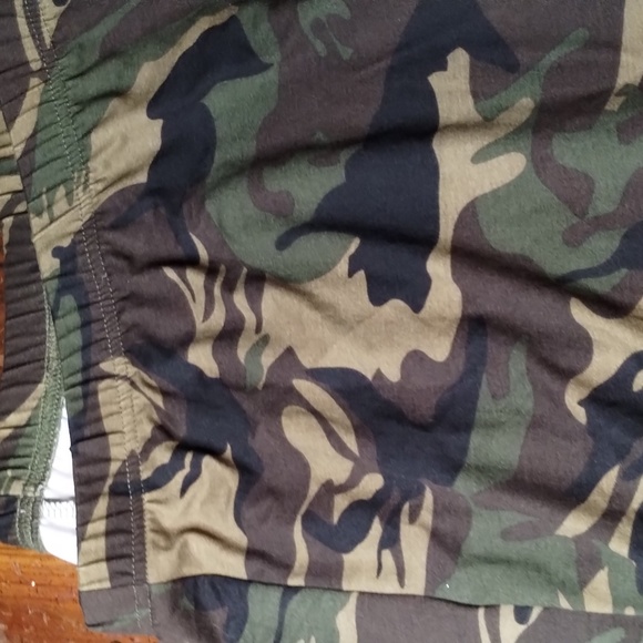 Army - Picture 3 of 3